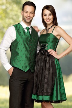 Steirische Trachten und Steirertracht von Trachtenmode Hiebaum, Steiermark