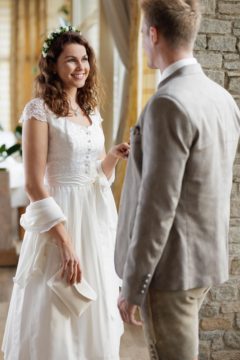 trachten_hiebaum_dirndl_hochzeitstrachten_hochzeit-in-tracht-damen_herren_hochzeitsdirndl_hochzeitsanzug_2023-5